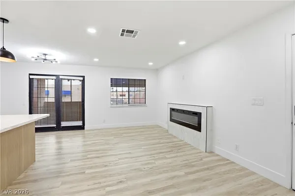$1,700 | 4120 Gannet Circle, Unit 258, Las Vegas, NV 89103