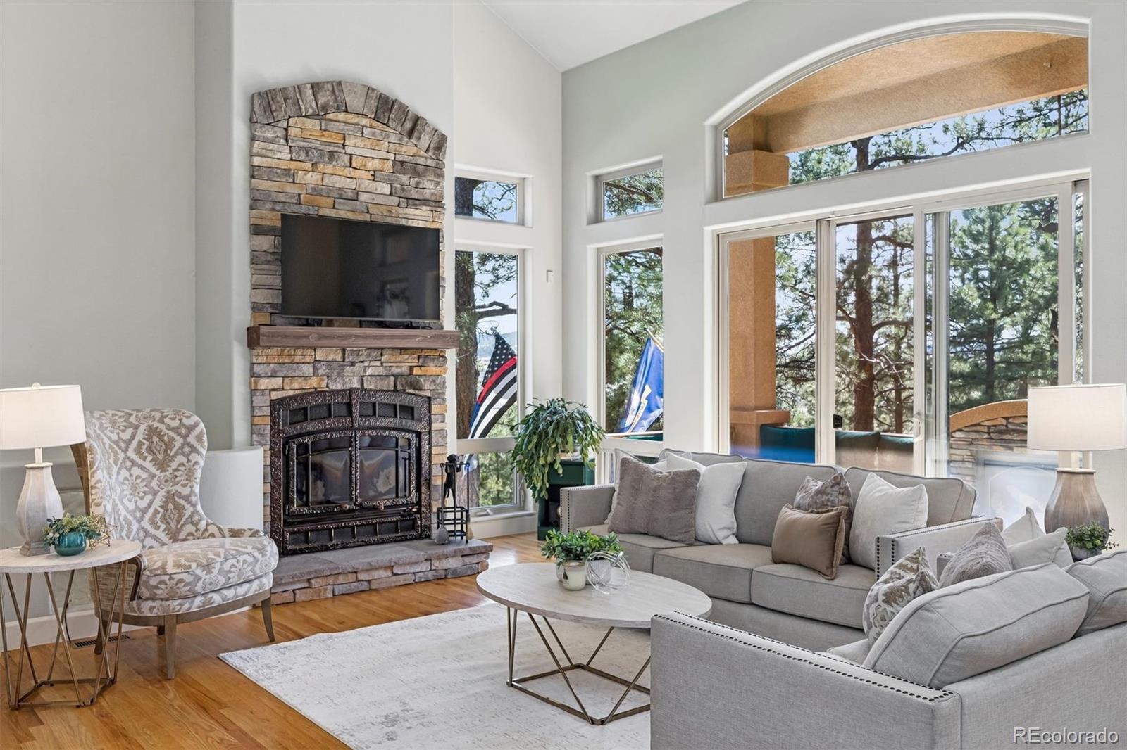 8181 Inca Road Larkspur, CO 80118 - Photo 8 of 36 Gallery Image 8