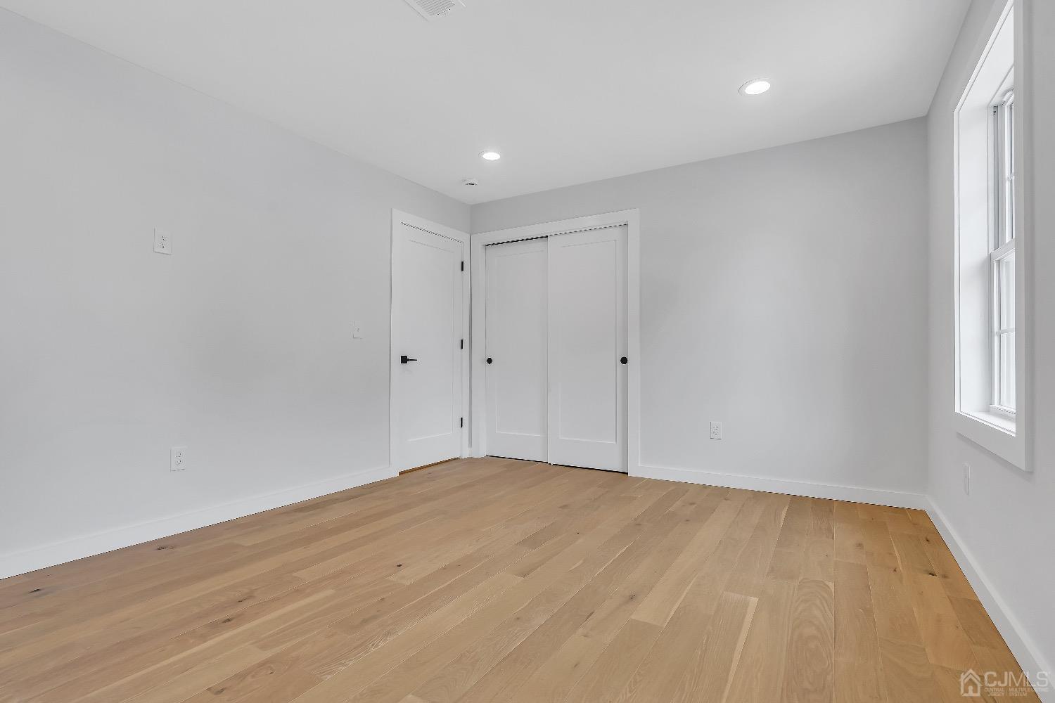 37 Parkerson Road Edison, NJ 08817 - Photo 26 of 42