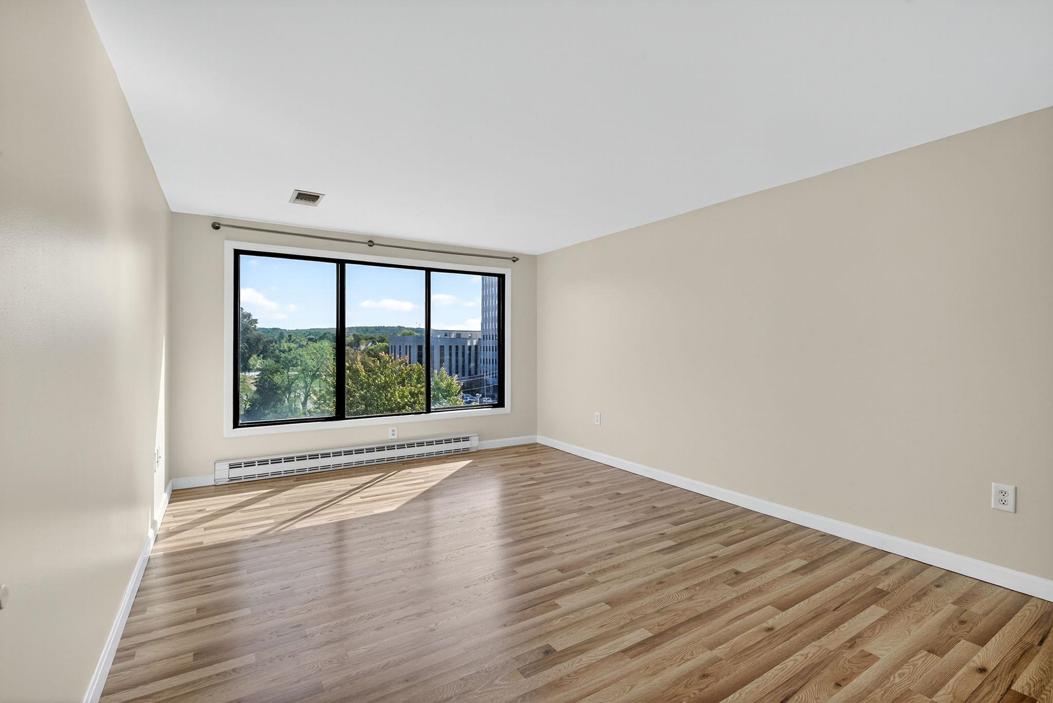 55 River Road, Unit 7G Manchester, NH 03104 - Photo 20 of 33 Gallery Image 20