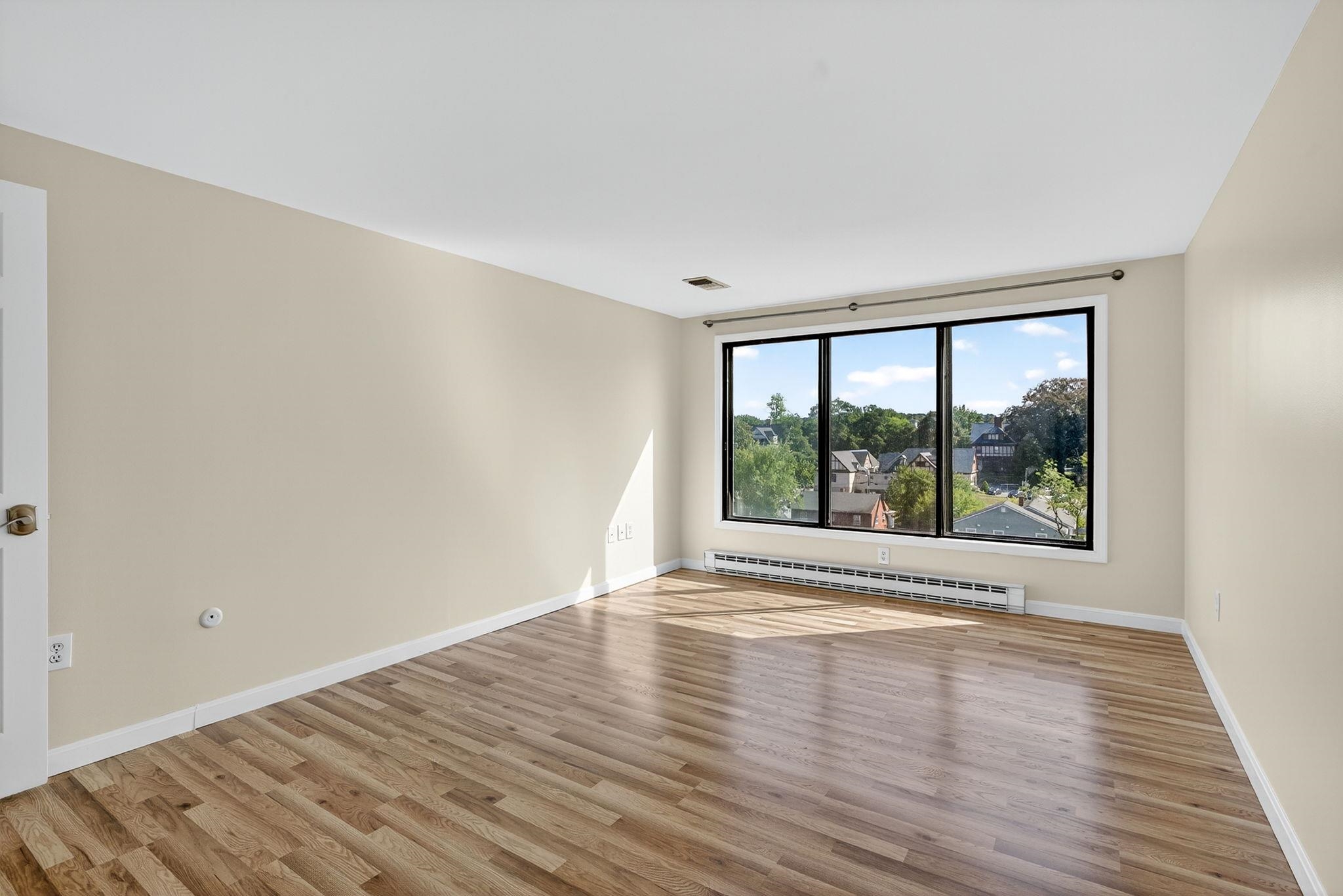 55 River Road, Unit 7G Manchester, NH 03104 - Photo 21 of 33 Gallery Image 21