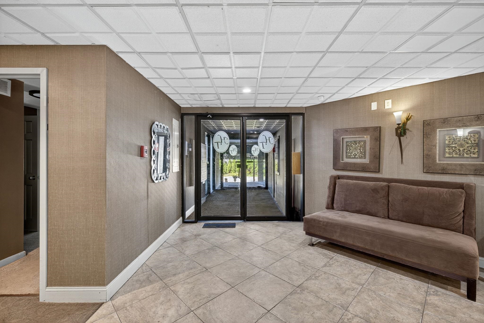 55 River Road, Unit 7G Manchester, NH 03104 - Photo 27 of 33 Gallery Image 27