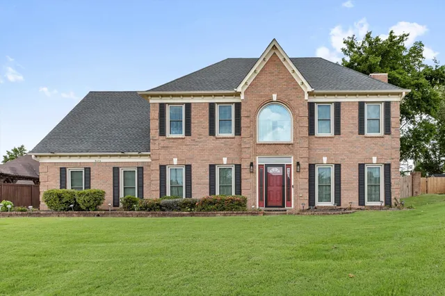 $319,900 | 9054 Chimneyrock Blvd., Cordova, TN 38016