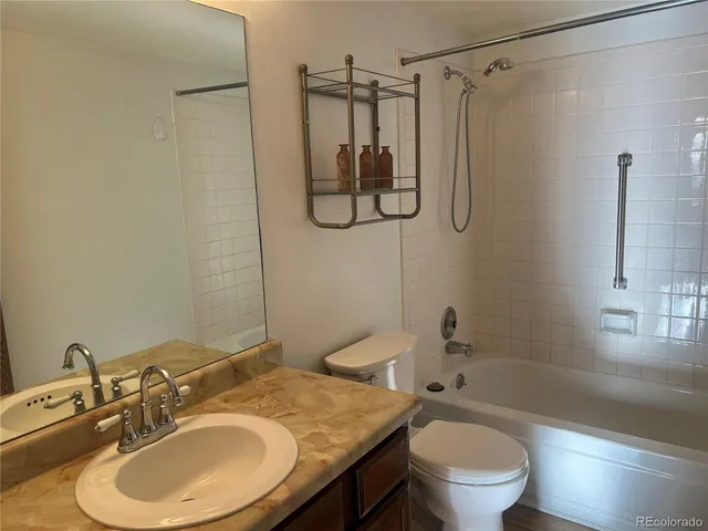 $1,900 | 13890 East Marina Drive, Unit 604, Aurora, CO 80014