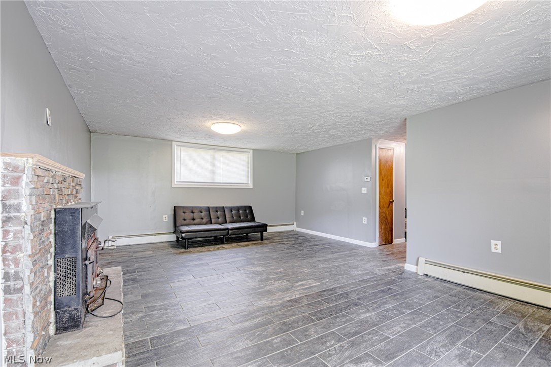 4044 Laurel Road Brunswick, OH 44212 - Photo 21 of 27 Gallery Image 21
