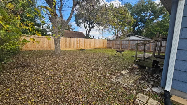 $1,690 | 4405 Alice Street, Houston, TX 77021