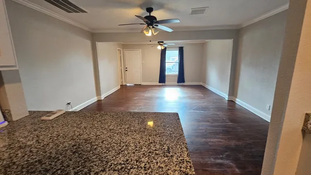 $1,690 | 4405 Alice Street, Houston, TX 77021