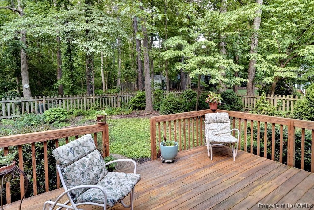 121 Daingerfield Road Williamsburg, VA 23185 - Photo 19 of 23 Gallery Image 19