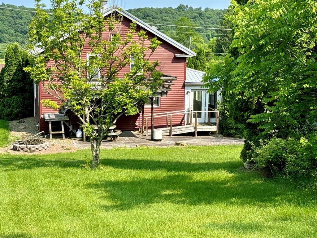10670 Raystown Road Huntingdon, PA 16652 - Photo 20 of 60 Gallery Image 20