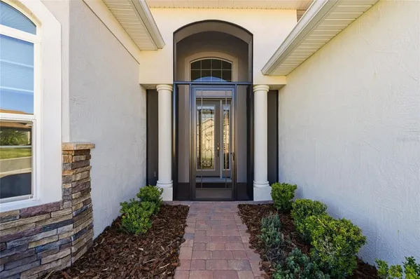 $374,000 | 1033 Sawgrass Drive, Winter Haven, FL 33859