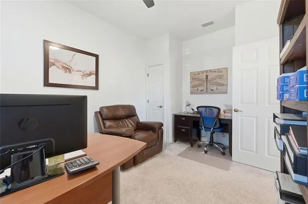 $374,000 | 1033 Sawgrass Drive, Winter Haven, FL 33859