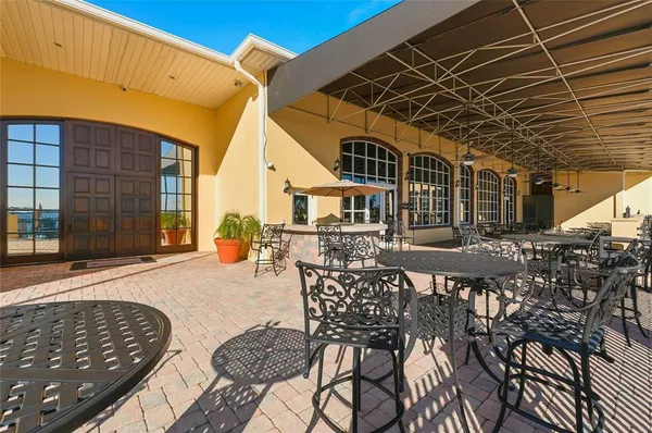 $374,000 | 1033 Sawgrass Drive, Winter Haven, FL 33859