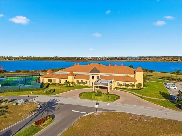 $374,000 | 1033 Sawgrass Drive, Winter Haven, FL 33859