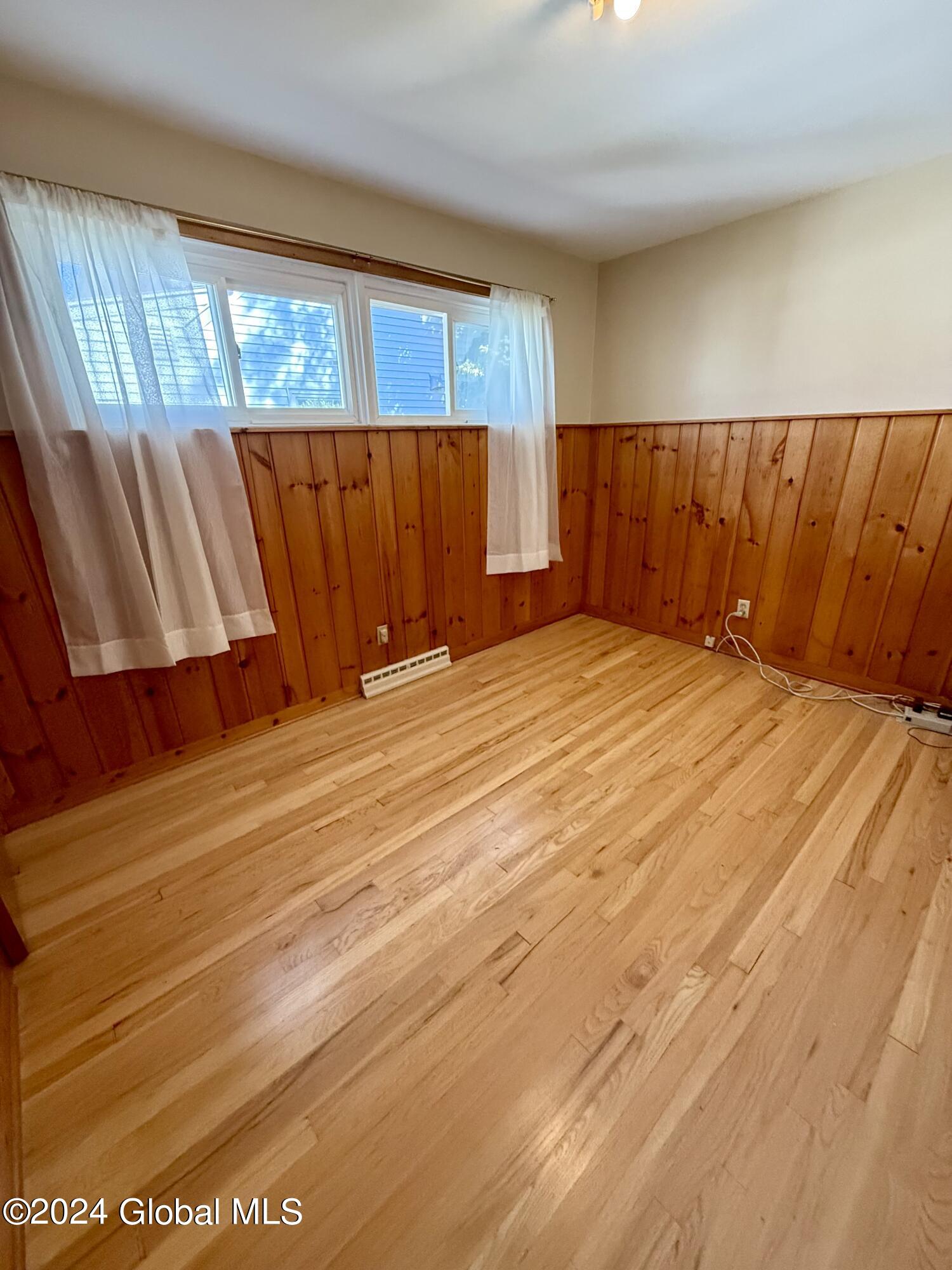 6 Maxwell Street Albany, NY 12208 - Photo 17 of 23 IMG_0120