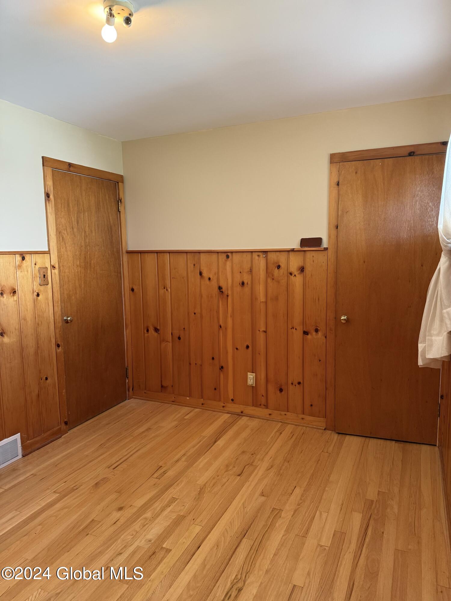 6 Maxwell Street Albany, NY 12208 - Photo 18 of 23 IMG_0119