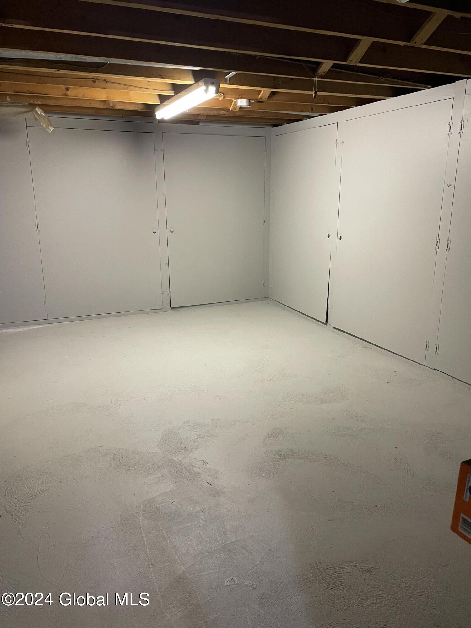 6 Maxwell Street Albany, NY 12208 - Photo 19 of 23 IMG_2616