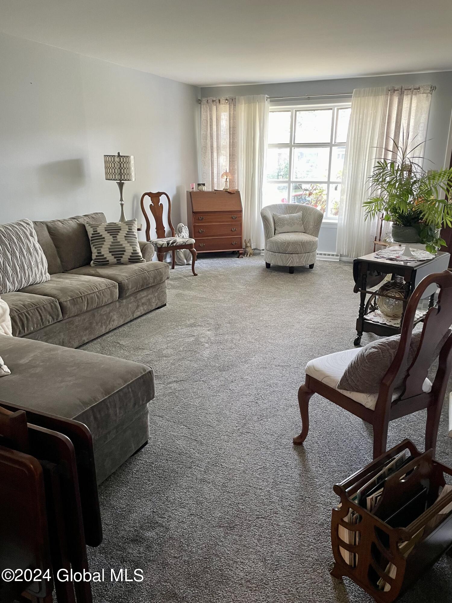 6 Maxwell Street Albany, NY 12208 - Photo 2 of 23 IMG_2636