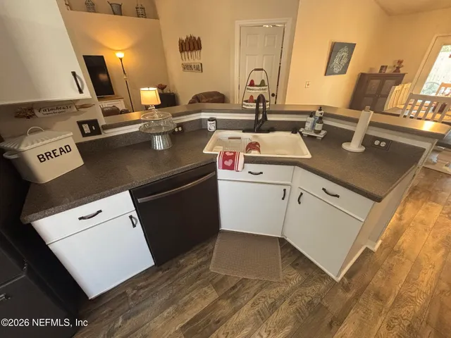 $289,900 | 1897 Penzance Parkway, Middleburg, FL 32068