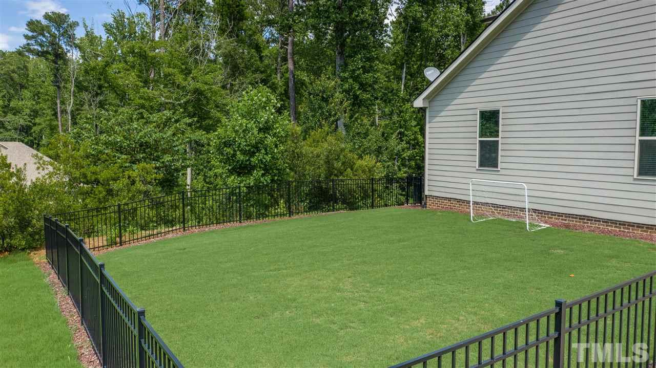 2400 Trenton Park Lane Raleigh, NC 27607 - Photo 3 of 30 Gallery Image 3