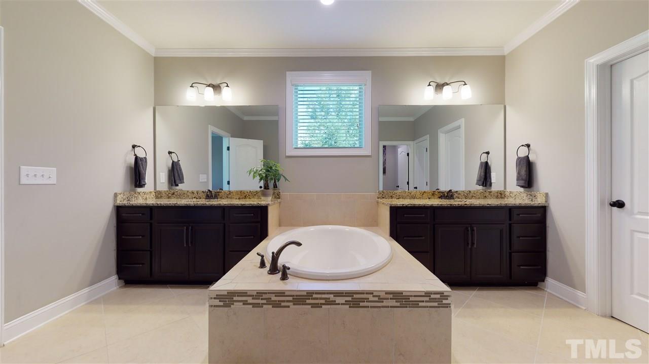 2400 Trenton Park Lane Raleigh, NC 27607 - Photo 23 of 30 Gallery Image 23