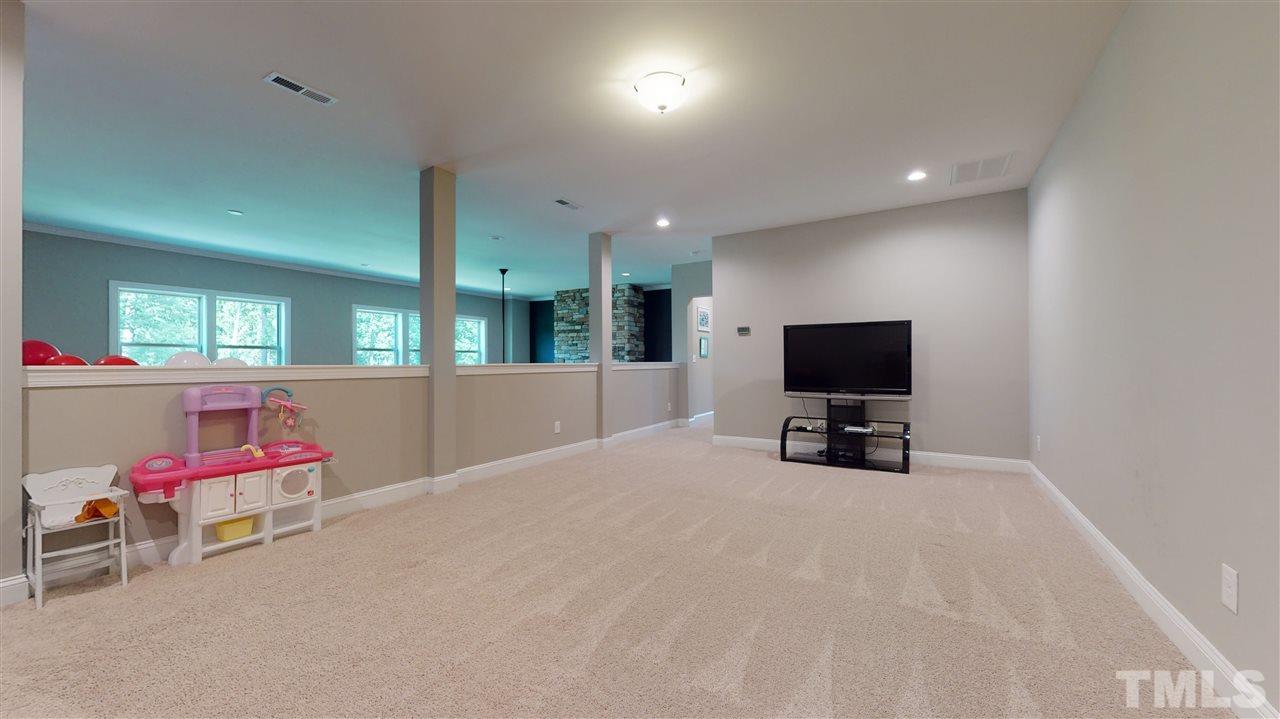 2400 Trenton Park Lane Raleigh, NC 27607 - Photo 27 of 30 Gallery Image 27