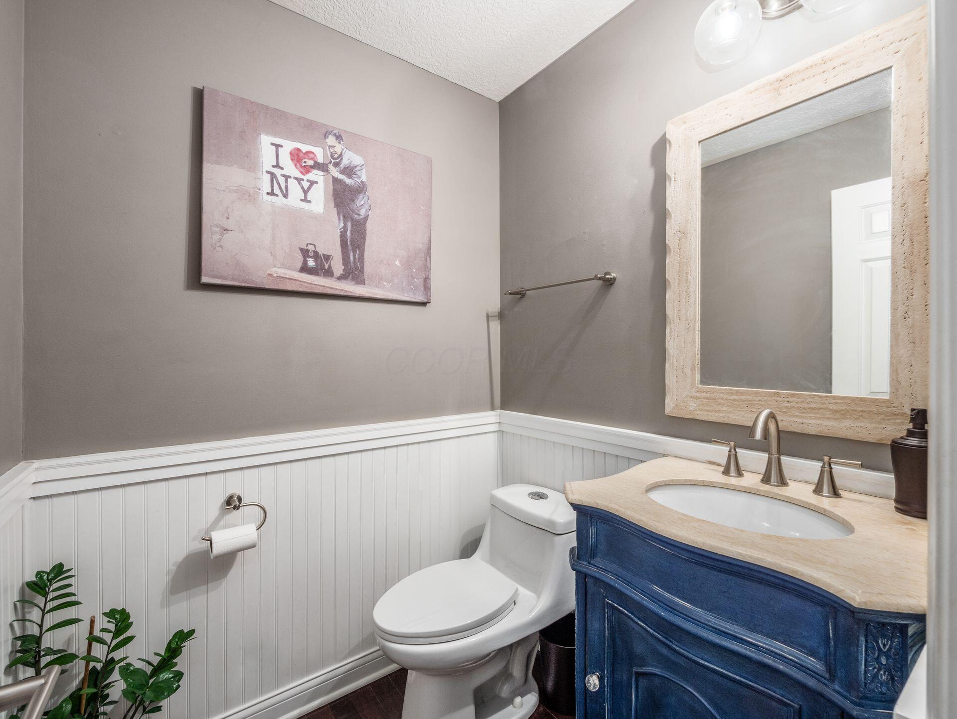 5860 Sandy Rings Lane Dublin, OH 43016 - Photo 30 of 70 Half Bath
