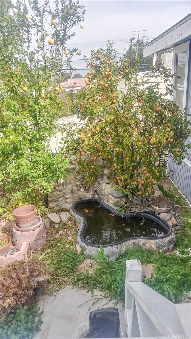 2140 Mentone Mentone Ca, Unit 19 Mentone, CA 92359 - Photo 35 of 36