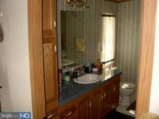 240 Spies Church Road, Unit 224 Reading, PA 19606 - Photo 2 of 5