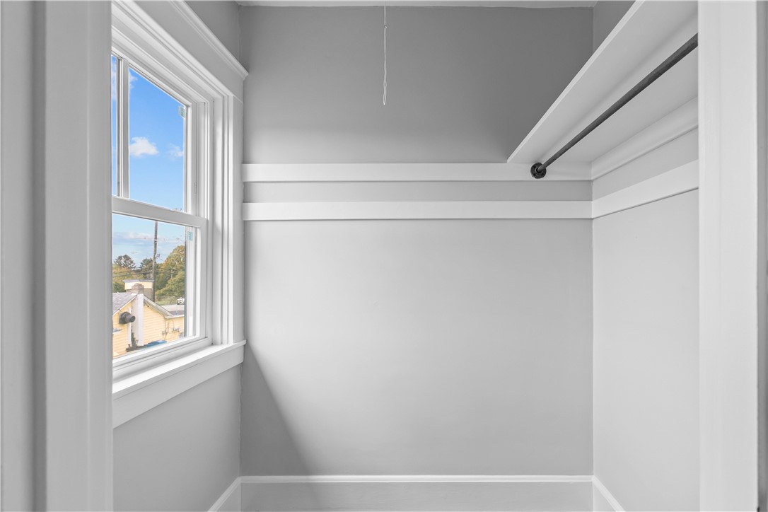 1330 West Main Road Portsmouth, RI 02871 - Photo 32 of 48