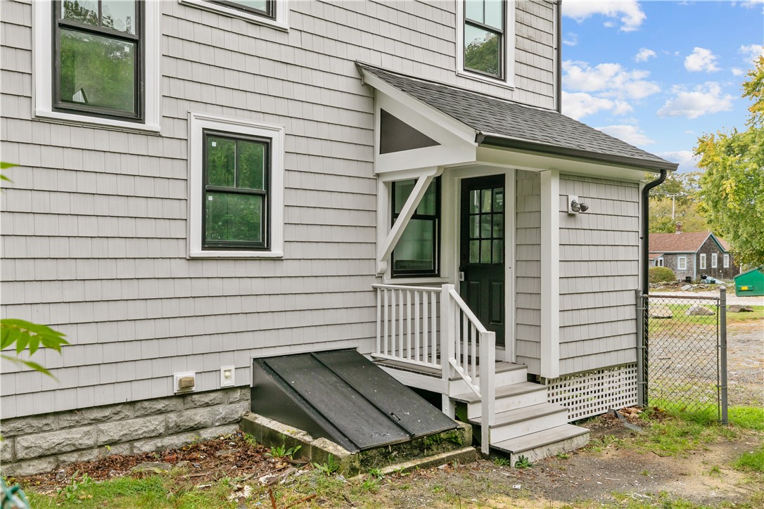 1330 West Main Road Portsmouth, RI 02871 - Photo 44 of 48