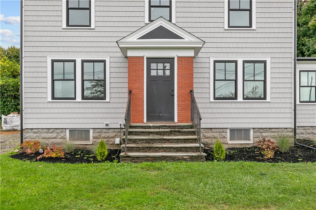 1330 West Main Road Portsmouth, RI 02871 - Photo 45 of 48