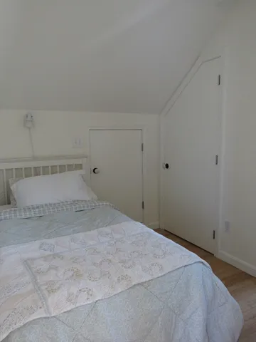 $3,000 | 4 Cliff Road, Ipswich, MA 01938