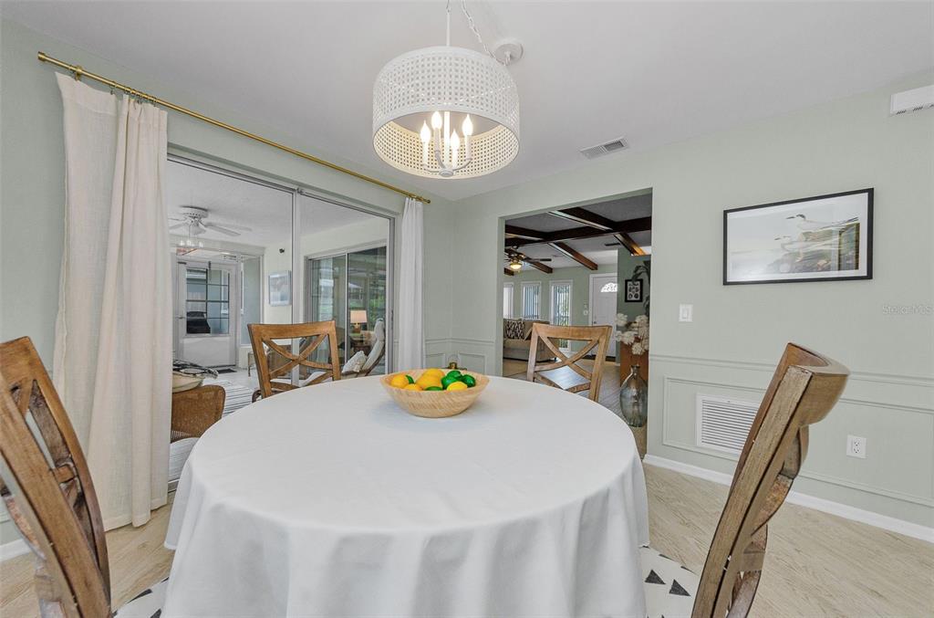 1525 Ruth Road Dunedin, FL 34698 - Photo 11 of 40