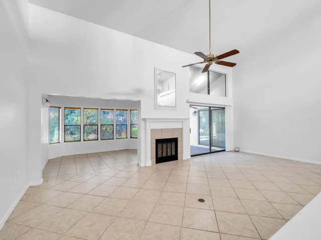 $389,000 | 131 Gleneagles Drive, Niceville, FL 32578