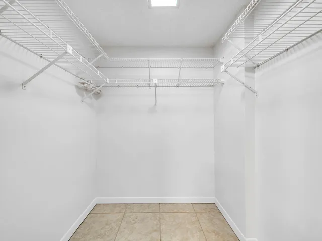 $389,000 | 131 Gleneagles Drive, Niceville, FL 32578