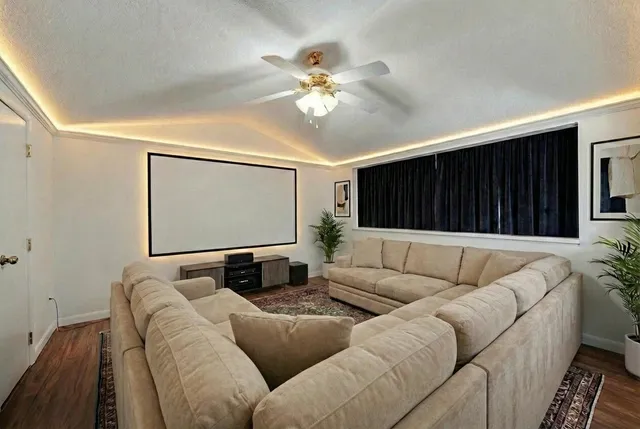 $389,000 | 131 Gleneagles Drive, Niceville, FL 32578