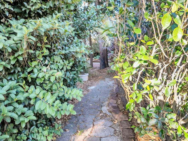 $389,000 | 131 Gleneagles Drive, Niceville, FL 32578