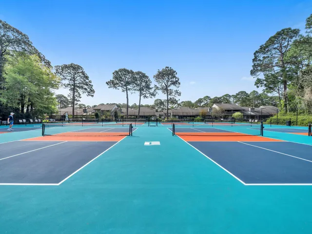 $389,000 | 131 Gleneagles Drive, Niceville, FL 32578