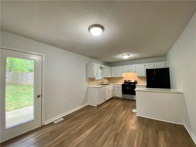 $277,000 | 7206 Northwest Congress Avenue, Kansas City, MO 64152