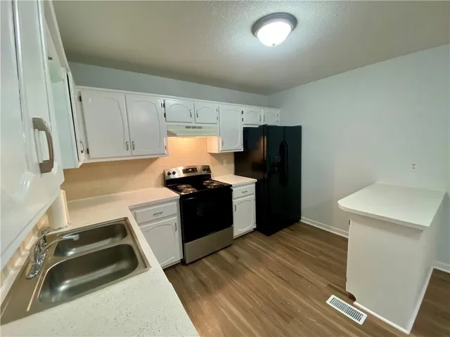 $277,000 | 7206 Northwest Congress Avenue, Kansas City, MO 64152