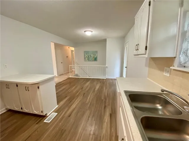 $277,000 | 7206 Northwest Congress Avenue, Kansas City, MO 64152