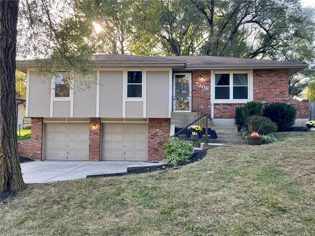 $277,000 | 7206 Northwest Congress Avenue, Kansas City, MO 64152