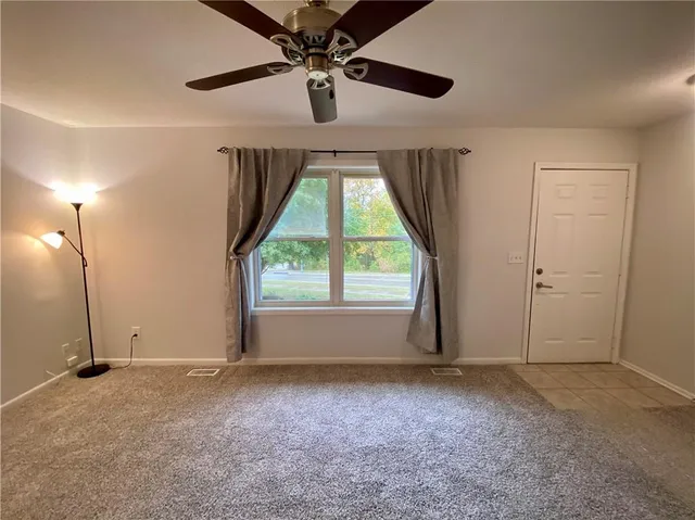 $277,000 | 7206 Northwest Congress Avenue, Kansas City, MO 64152