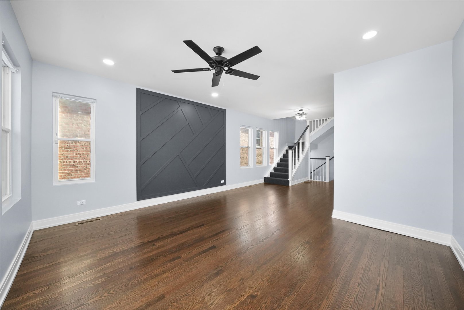 339 West 101st Street Chicago, IL 60628 - Photo 5 of 46