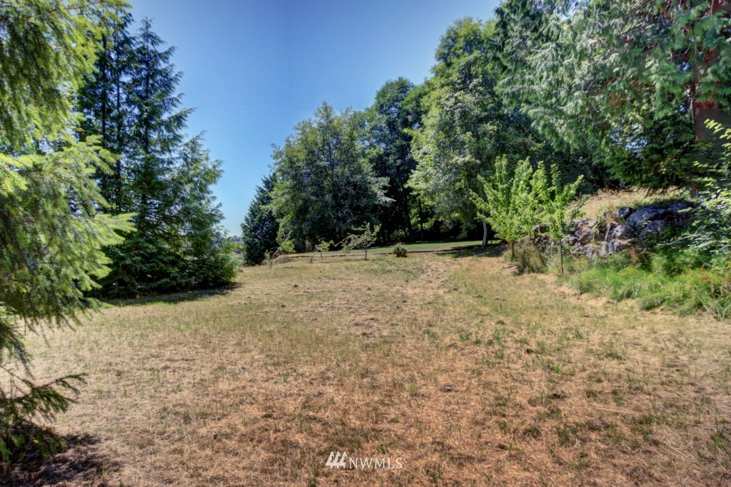2423 South Point Road Port Ludlow, WA 98365 - Photo 10 of 15 Gallery Image 10