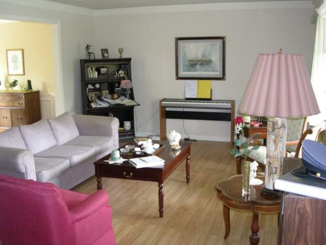 2258 Pine Ridge Road Niskayuna, NY 12309 - Photo 2 of 6 Photo 2