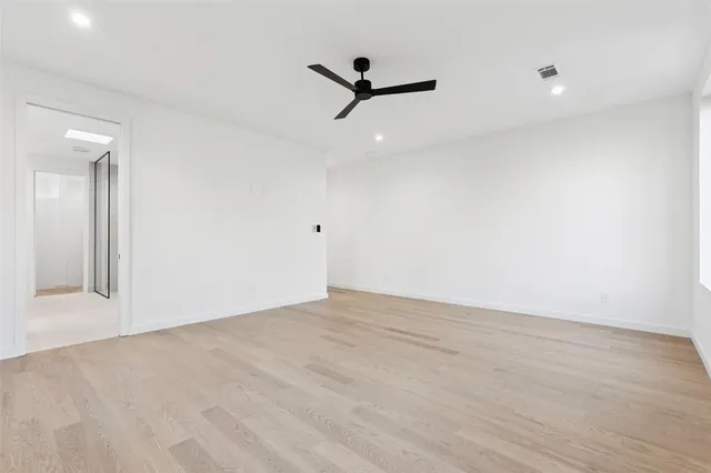 $1,145,000 | 5635 Matalee Avenue, Dallas, TX 75206