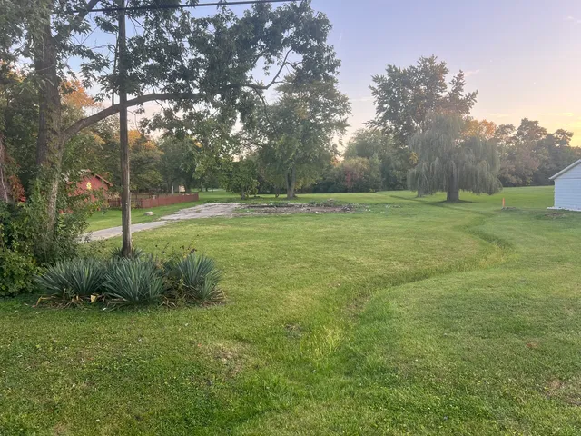 $189,000 | 3533 Flossmoor Road, Homewood, IL 60430