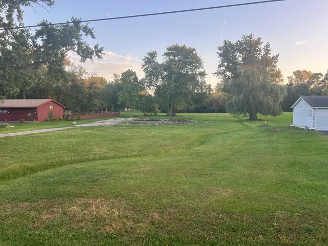 $189,000 | 3533 Flossmoor Road, Homewood, IL 60430