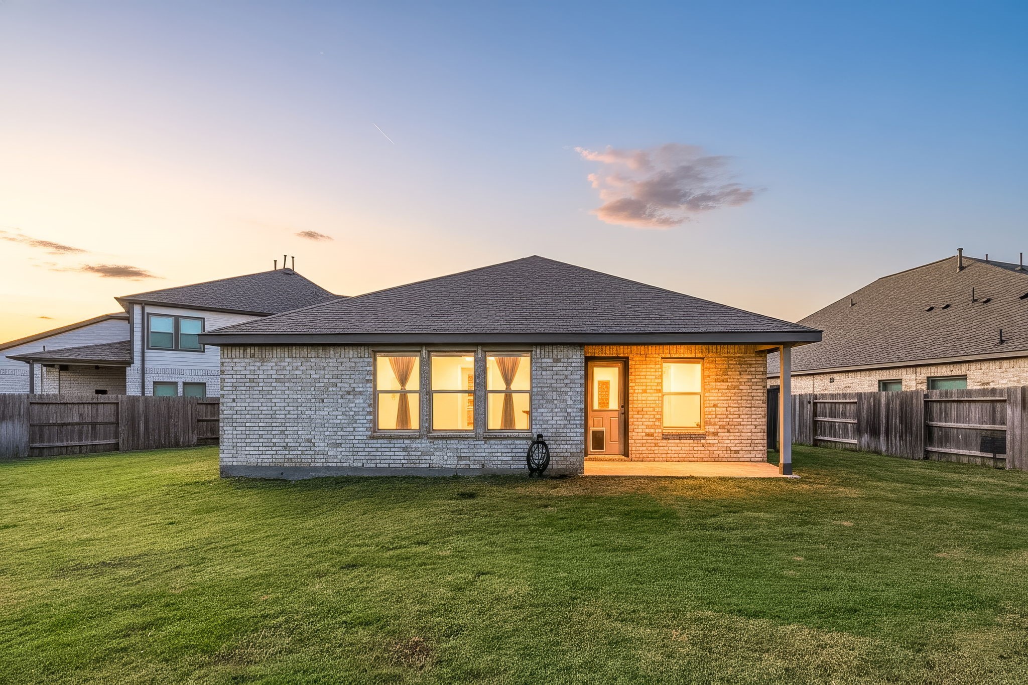 23002 Blackstone Park Road Katy, TX 77493 - Photo 3 of 36 a front view of a house with a garden